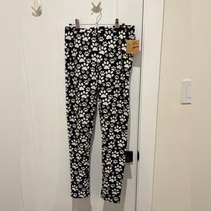 Fuzzy Lined Paw Print Leggings